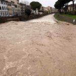 arno in piena a firenze