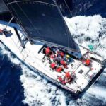 La barca vincitrice della regata sidney-hobart