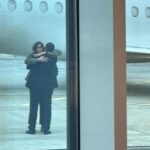 La prima foto di Cecilia Sala dopo la liberazione