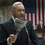 L'attore Kevin Spacey in una scena della serie tv House of Cards