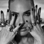 Ilary Blasi e i dettagli intimi con Bastian