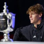 sinner con la coppa degli open di australia