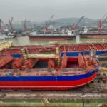 La Cina sta costruendo chiatte mostruose: è per invadere le coste di Taiwan o per intimidire i suoi vicini?