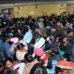 Morire per la religione: tragica calca a Nuova Delhi, 18 morti