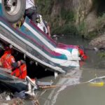 Il pullman precipitato in Guatemala