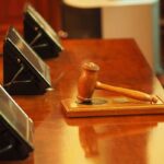 Scrivania di un giudice