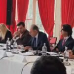 vito bardi parla in inglese