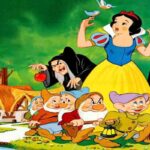 La locandina del classico Disney Biancaneve e i sette nani