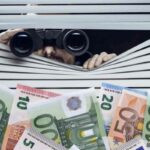 Tra queste innovazioni, gli smartphone hanno assunto un ruolo centrale, permettendo di svolgere una miriade di attività quotidiane con un semplice tocco.