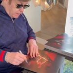 elton john firma autografi