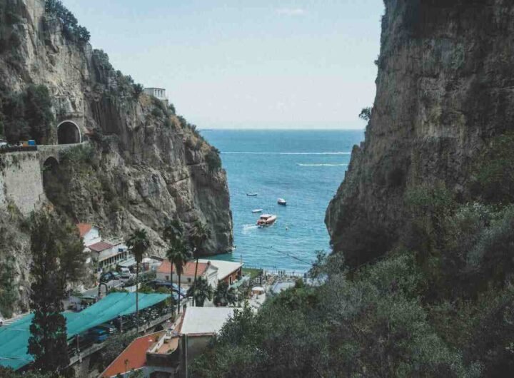 Uno scorcio di Furore sulla Costiera Amalfitana