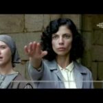 scena del film "Los girasoles ciegos"