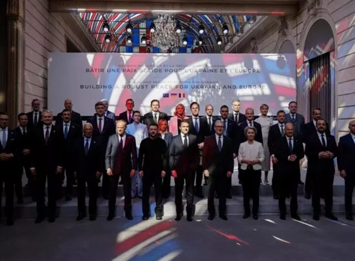 Le notizie del giorno in tempo reale, al via a Parigi il vertice dei "volenterosi" per l'Ucraina. Zelensky: "L'Europa deve dimostrare che sa difendersi"