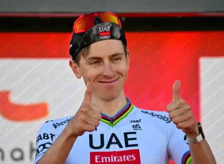 Mathieu Van Der Poel: primo e maglia gialla al Tour de France a Boulogne Sur Mer su Pogacar e Vingegaard , nella foto lo sloveno Tadej Pogacar