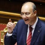 Educazione sessuale, partiti scatenati: vale più il maestro o i genitori? a che età aprire gli occhi ai bambini? Nella foto Il ministro dell'Istruzione Giuseppe Valditara