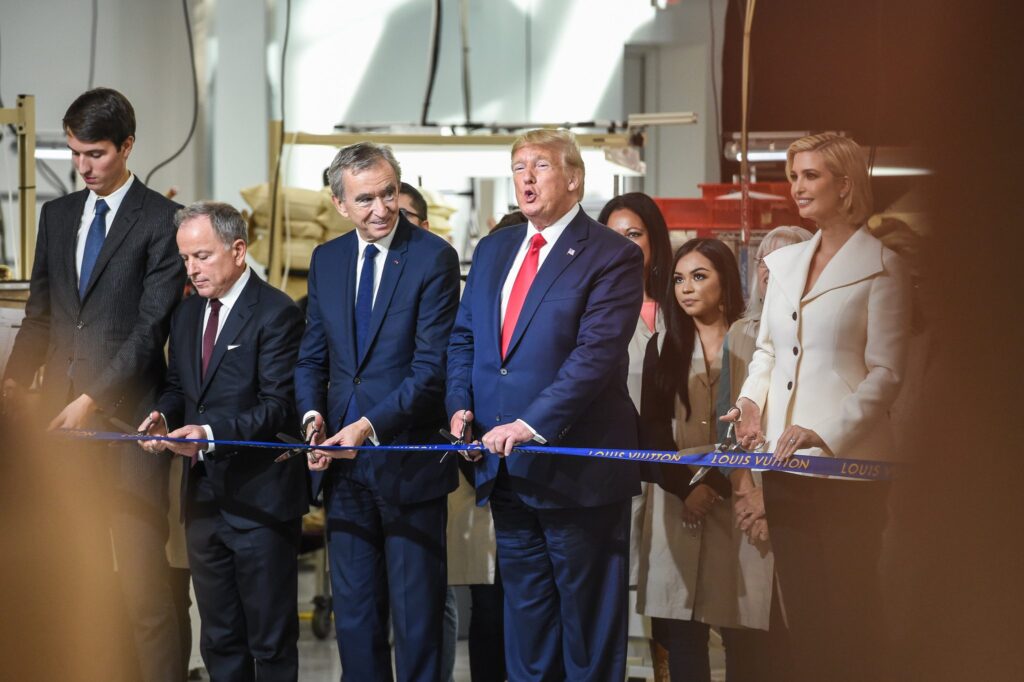 Trump e Arnault inaugurano lo stabilimento in Texas