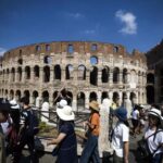 turisti al colosseo