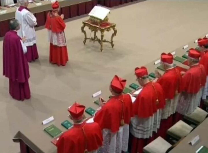 Il conclave