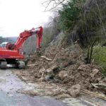 Toscana, allerta gialla frane