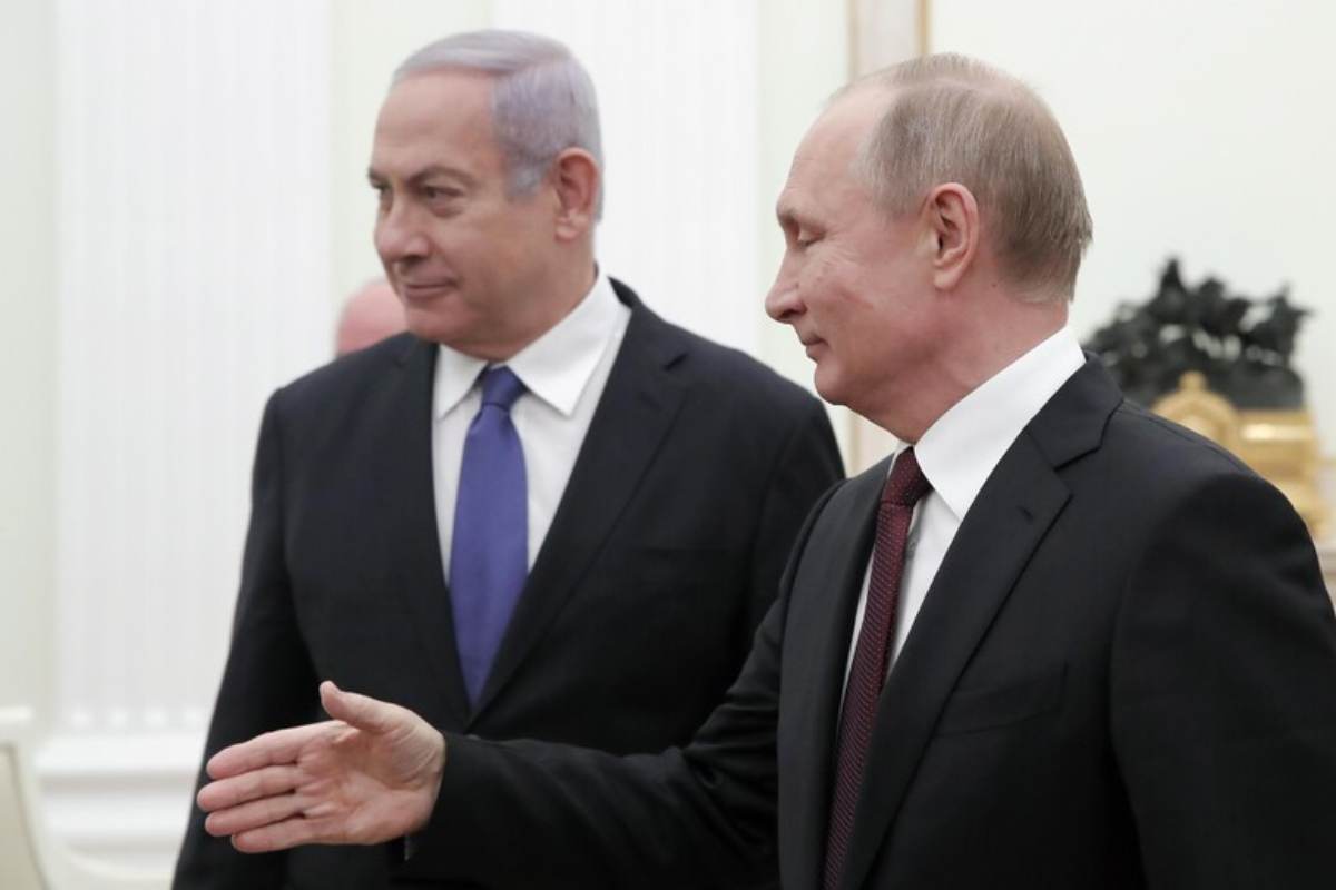 Putin e Netanyau nella morsa della storia: lo zar lancia uan mini tregua, Bibi bolla il suo processo “un circo”