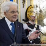 Mattarella non si tocca, l’Italia trova una bandiera: no ai russi (ma Salvini si smarca) , nella foto Il Capo dello Stato Sergio Mattarella