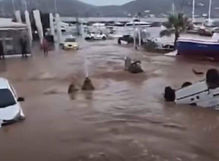 L'isola di Paros in Grecia colpita dall'alluvione