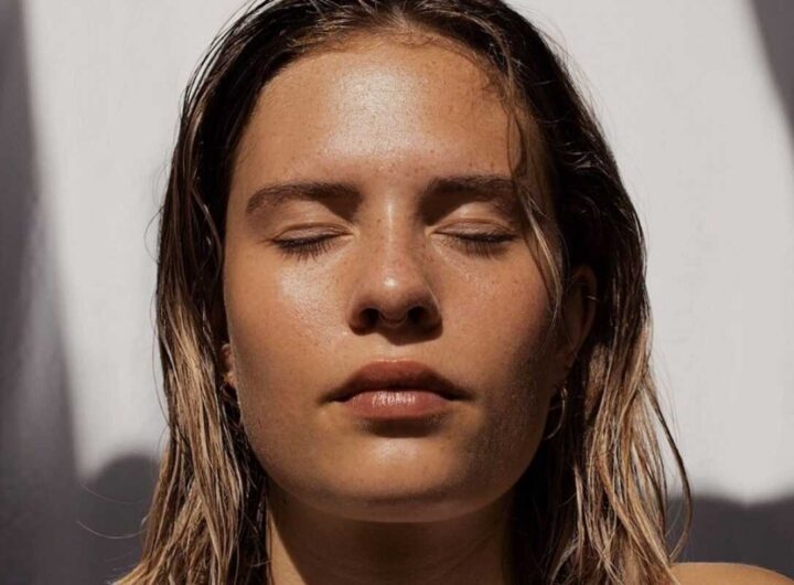 volto di una ragazza