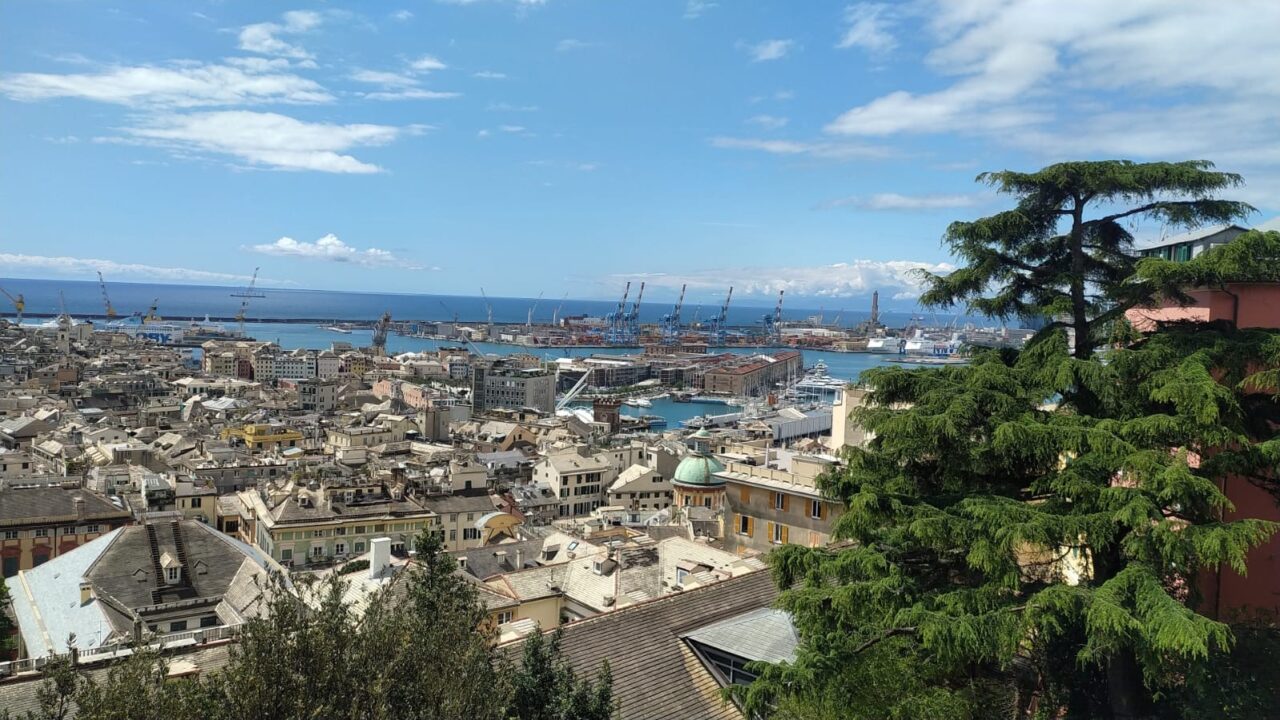 Gasparri accende Genova dormiente: vigilia di elezioni nella ex Superba, città in crisi fra Salis e Piciocchi