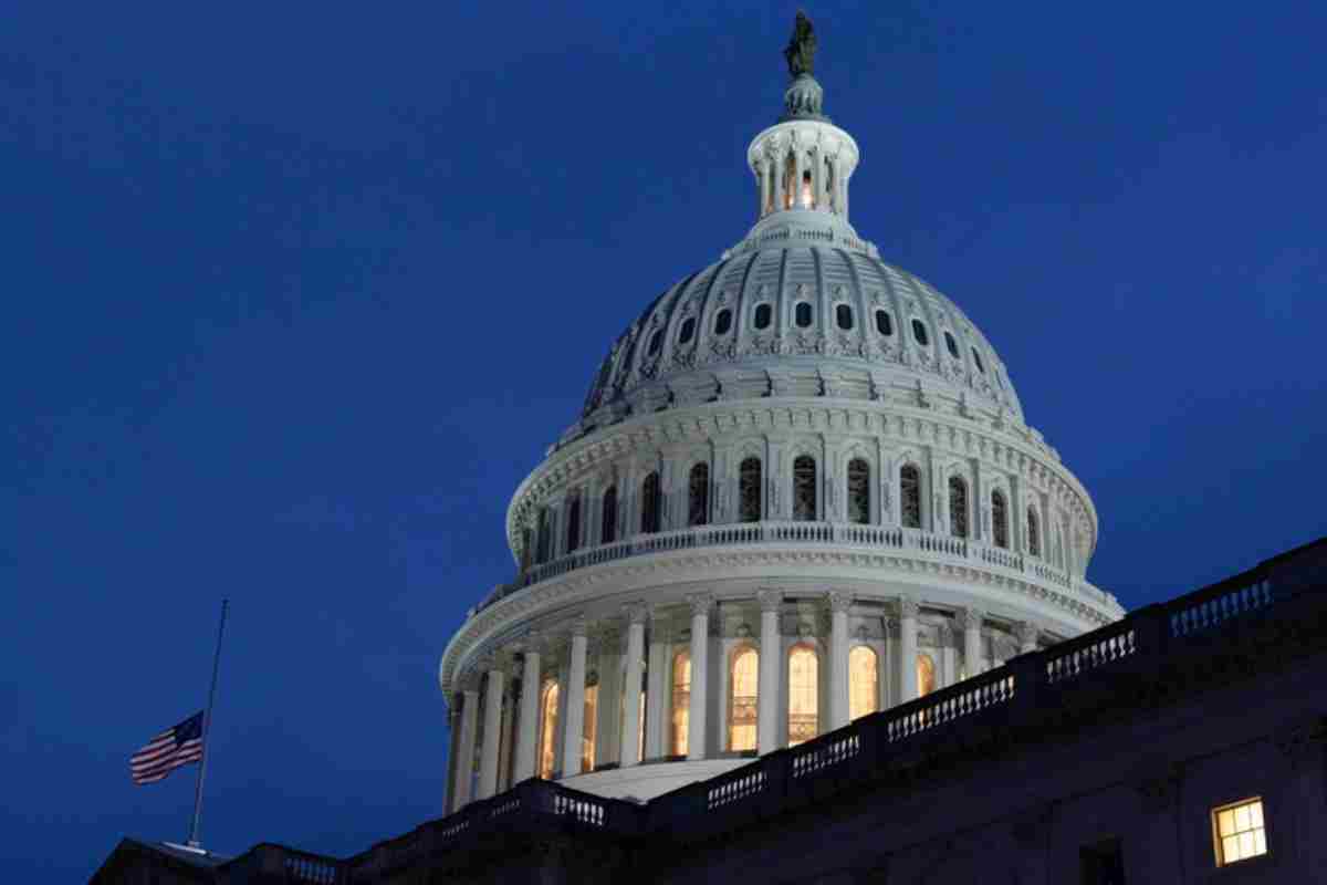 Cosa prevede la legge di bilancio di Trump che ha portato alle dimissioni di Musk: dall’aumento del deficit ai tagli all’assicurazione sanitaria