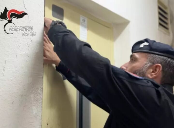 carabinieri napoli