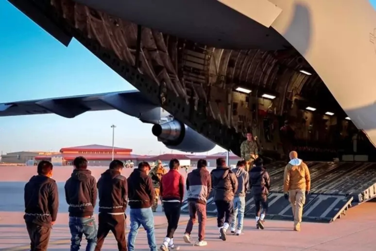 La Corte Suprema blocca le deportazioni di migranti, Trump infuriato. Un abuso il ricorso a una legge del 1798