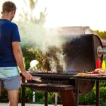 "Sul balcone non si può cucinare", la verità sulla legge