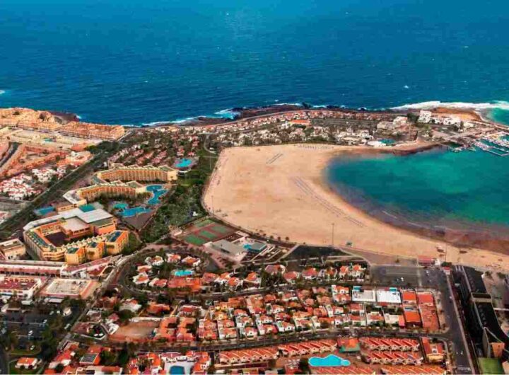 Isola da sogno a poche ore dall'Italia