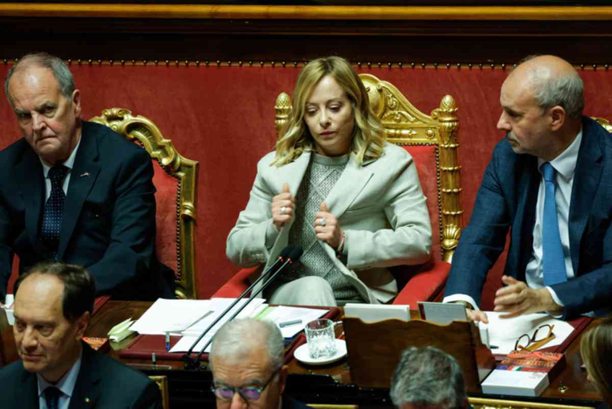 Meloni, premier time al Senato: “Da patriota ribadisco che la difesa ha un prezzo. Sì alle preferenze nella legge elettorale”