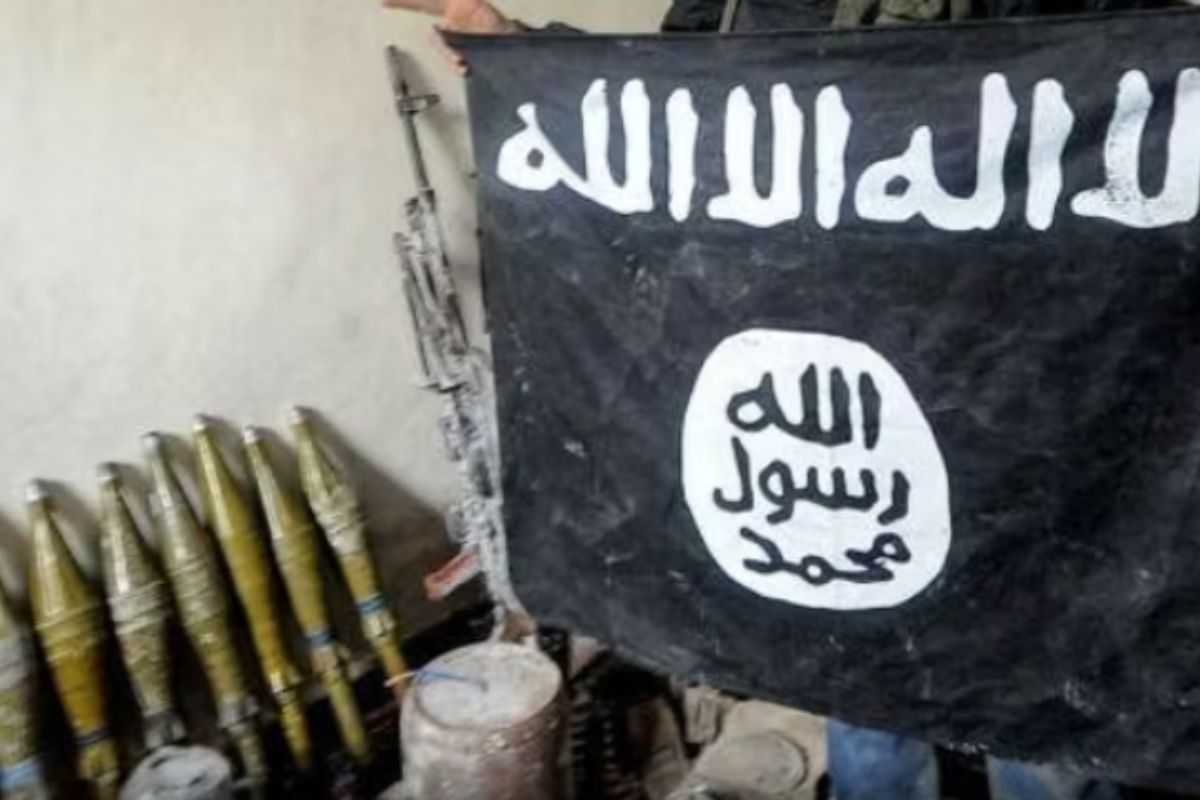 Iscritto ad un canale jihadista studiava come preparare ordigni esplosivi, arrestato studente a Lecco