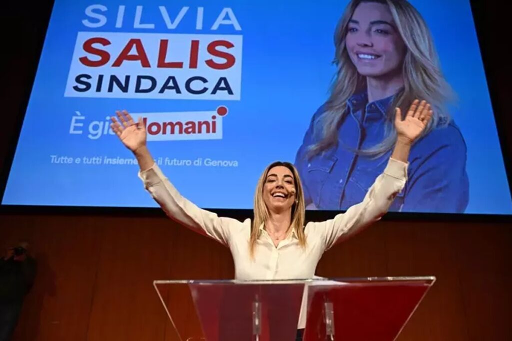 Elly Schlein esulta ma il nemico del campo largo lo conosciamo tutti , nella foto silvia salis vincitrice a Genova