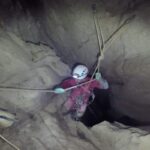 Speleologi al lavoro