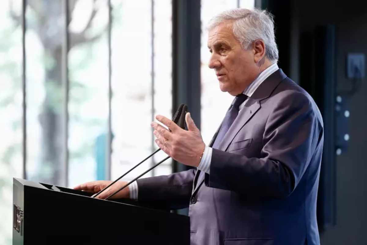 Tajani: “Il mondo è disseminato di guerre fra cristiani, devono fermarsi. Speriamo che ascoltino questo Papa”
