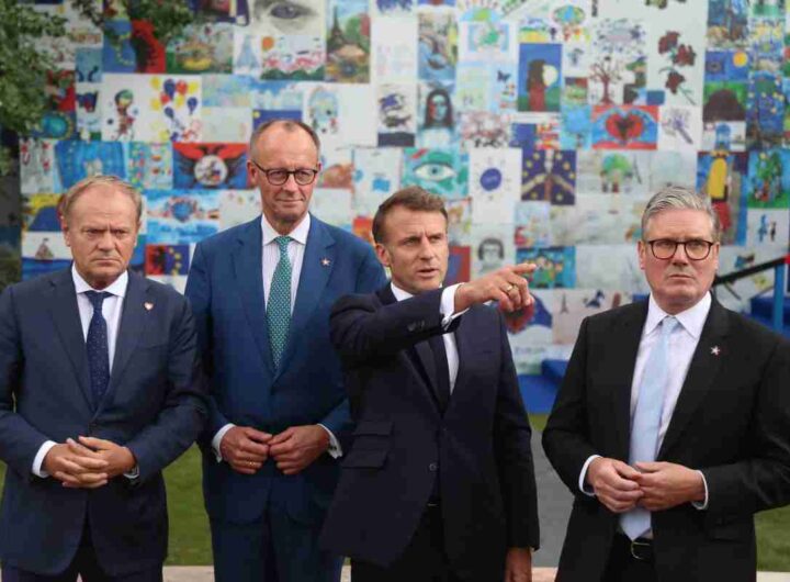 I Volenterosi in Albania