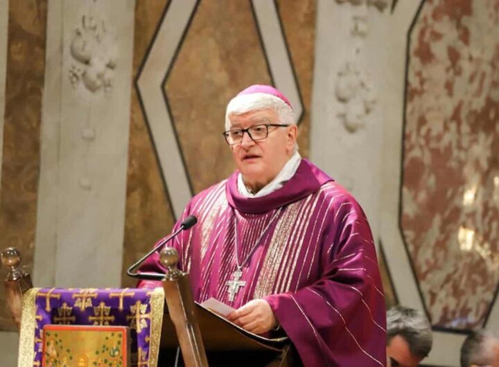 Tasca, il frate vescovo, si racconta in un libro: “Numero ignoto, Chi sei? Papa Francesco”