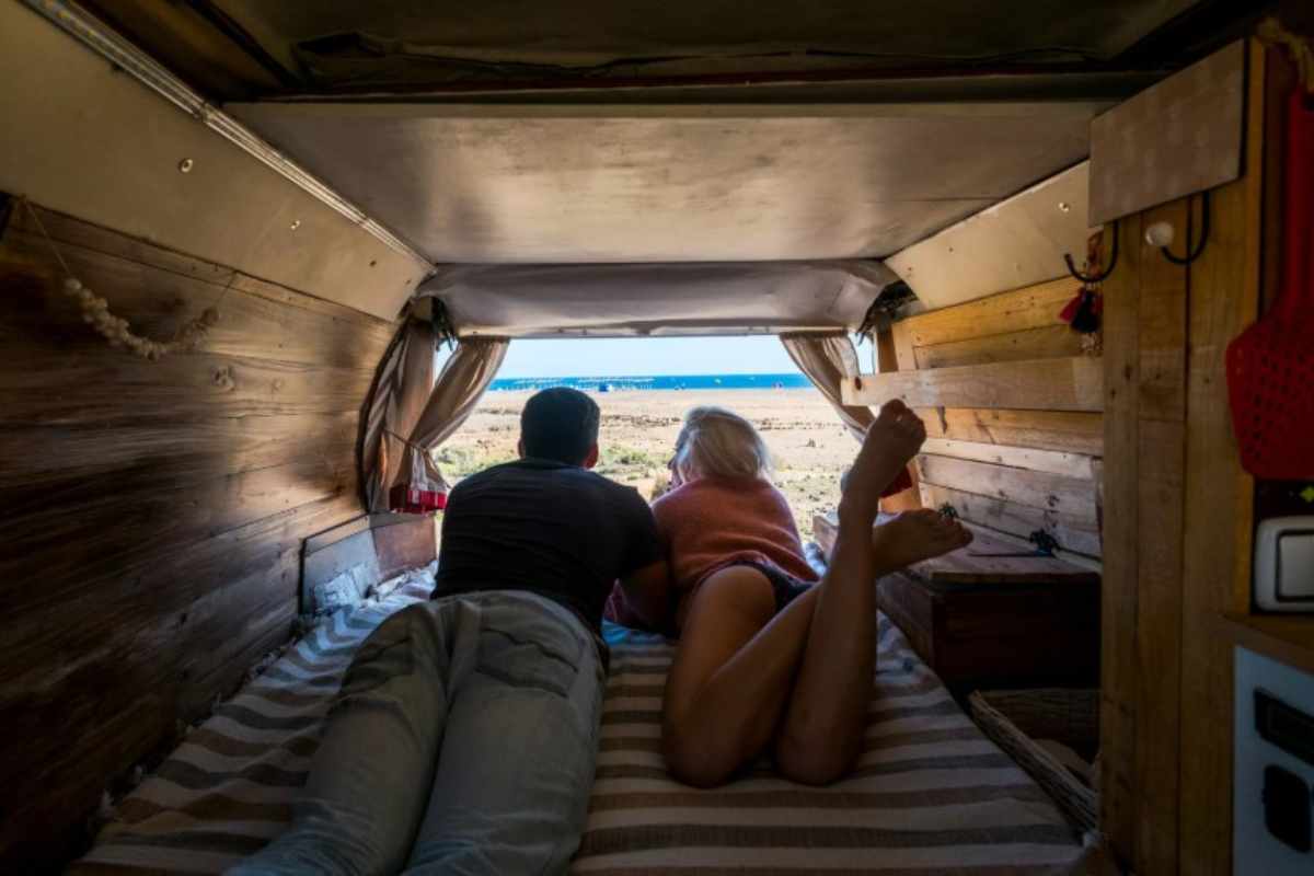 5 paradisi italiani da esplorare in camper: qui la natura è ancora incontaminata