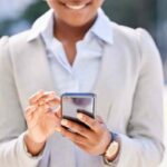 WhatsApp, come attivare la 'modalità Labubu, ecco a cosa serve