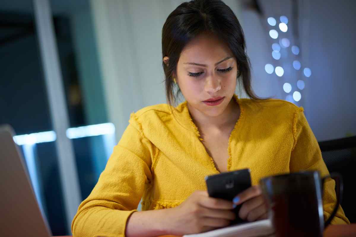 WhatsApp cambia totalmente, addio all’app per come la conosciamo oggi: cosa si dovrà pagare