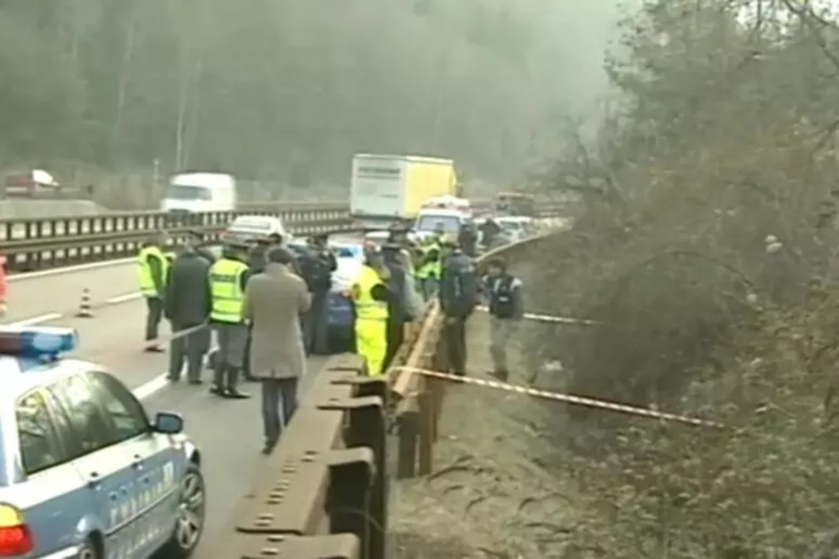 Cold case, dopo 17 anni risolto il giallo del cadavere senza testa trovato sull’autostrada del Brennero
