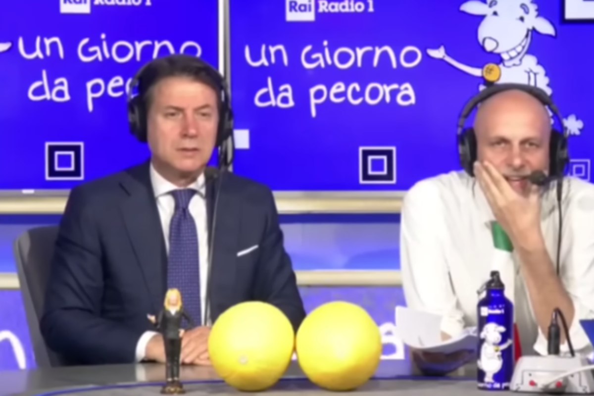 Un lapsus clamoroso accende la polemica su Conte: “Io sono antisemita dentro”