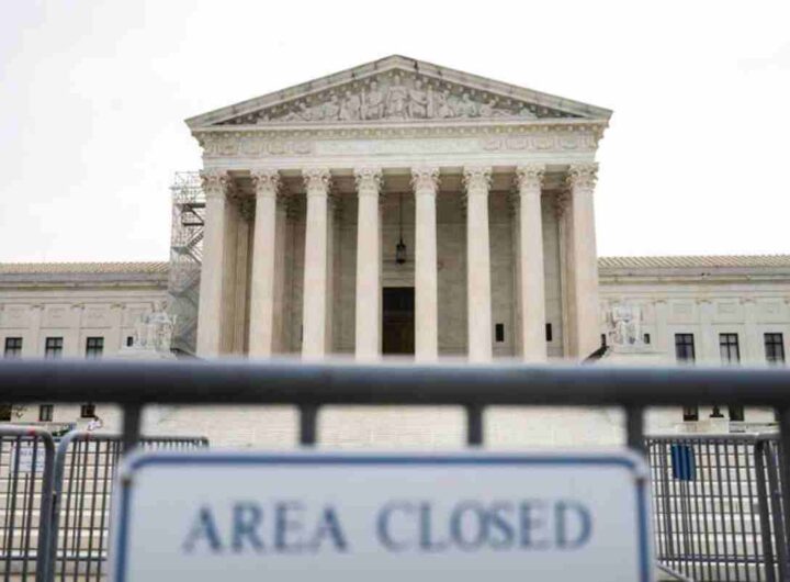 Giustizia e economia: la via italiana alla felicità fa una curva di 150 anni., nella foto La Corte Suprema Usa
