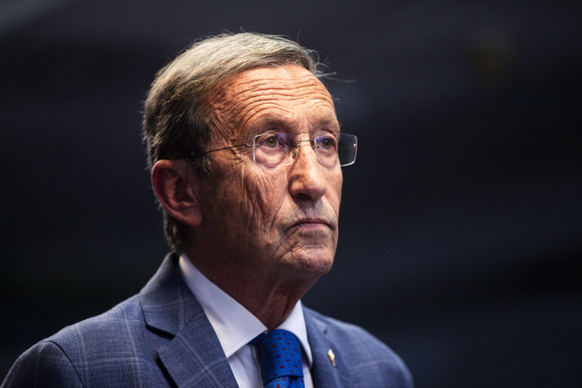 Fini: “La legge sull’immigrazione va aggiornata non riscritta”