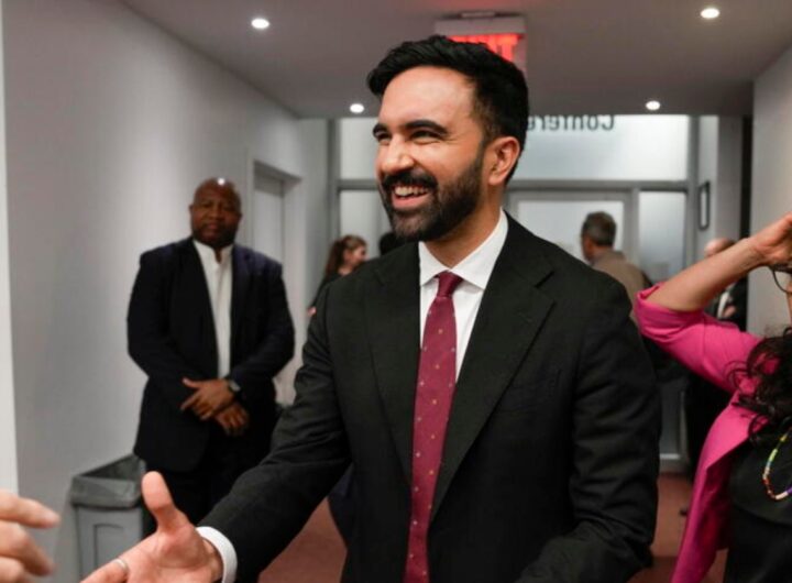 La brutta figura del Times: ma lo scherzo contro il candidato islamico di New York rivela allarme a sinistra, nella foto zohran madani