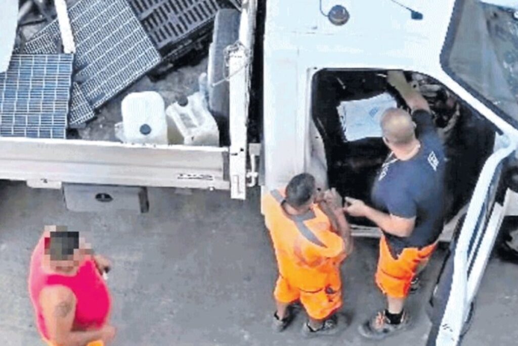 operai sniffano cocaina a roma