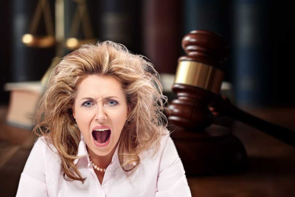 puoi denunciare il parrucchiere